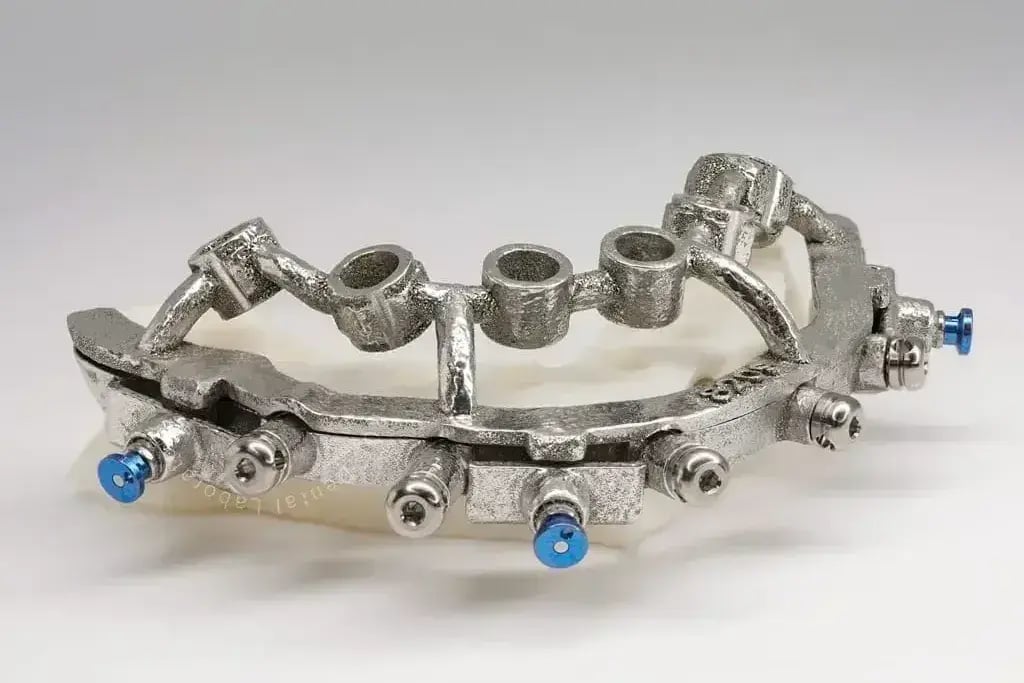 Fixation-Base-Osteotomy-Guide-square-1-2