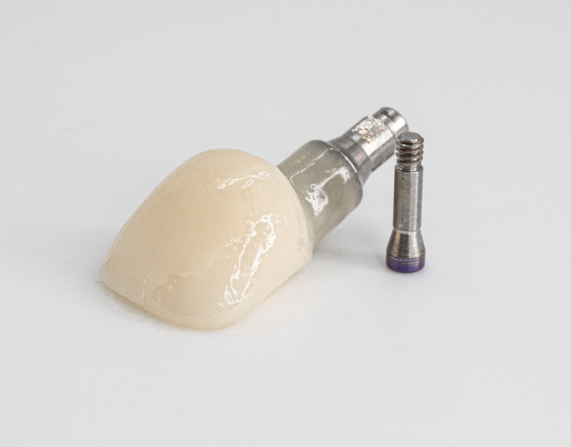 Screw-1