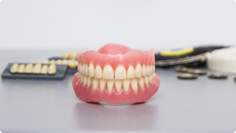Denture Scene-1-2