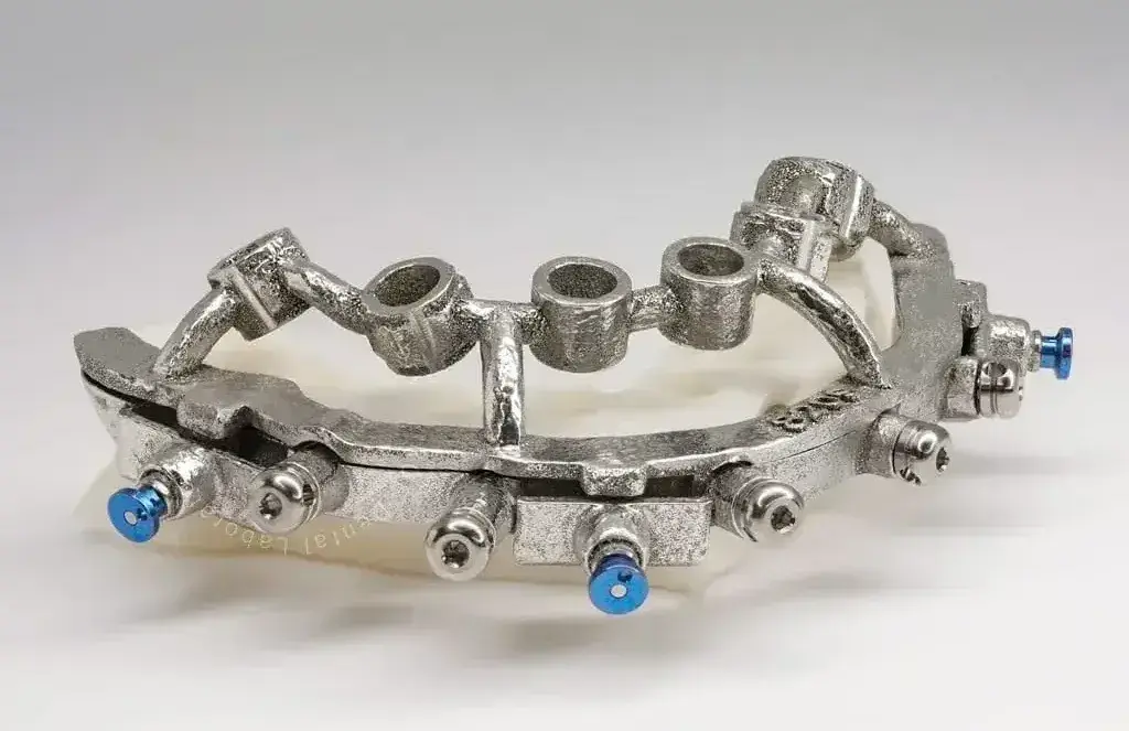 Fixation-Base-Osteotomy-Guide-square-1-1